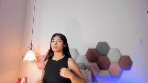 Snapshot of gahiabelucci chatting on 27, 4, 2026 GahiaBelucci online show from 27, 4, 2026