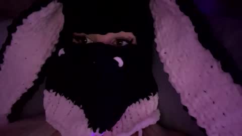 Snapshot of gaia_brv chatting on 23, 5, 2026 Feetbaabe online show from 23, 5, 2026