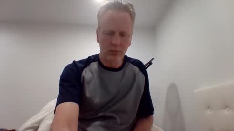 Snapshot of gamerboy200 chatting on 18, 3, 2026 gamerboy200 online show from 18, 3, 2026