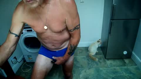 Snapshot of garybaker60 chatting on 16, 7, 2026 Gaz online show from 16, 7, 2026