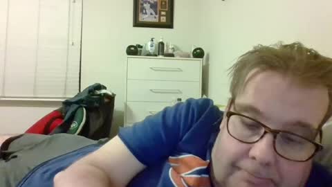 Snapshot of garyg930 chatting on 17, 6, 2026 Gary online show from 17, 6, 2026