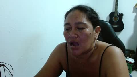 Snapshot of gatika_sexy chatting on 1, 5, 2026 katia online show from 1, 5, 2026