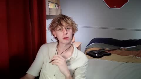 gayblondboy online show from 26, 10, 2025