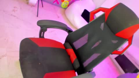 geanna_rose online show from 25, 1, 2025