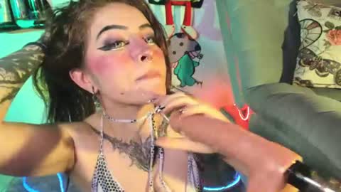 gear4kitty online show from 13, 6, 2026