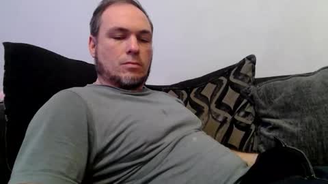 Snapshot of geddes4 chatting on 8, 10, 2025 SIR online show from 8, 10, 2025