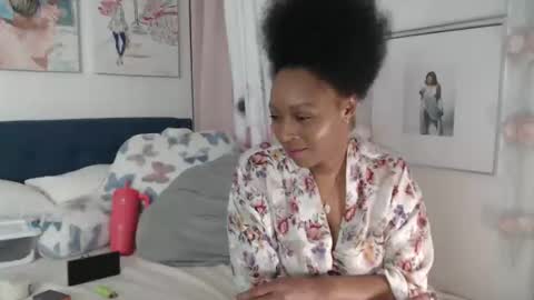 The Empress online show from 6, 2, 2026