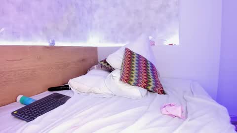 geminis muentes online show from 12, 2, 2025