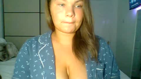 Snapshot of gemmarmalade chatting on 23, 6, 2026 GEMMARMALADE online show from 23, 6, 2026