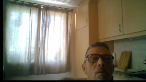 Snapshot of gen3841 chatting on 1, 6, 2026 Gen online show from 1, 6, 2026