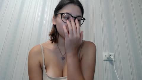 genev__ievee online show from 23, 11, 2025