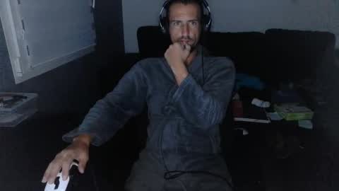 Snapshot of genie_lamps chatting on 16, 11, 2025 Edouard online show from 16, 11, 2025