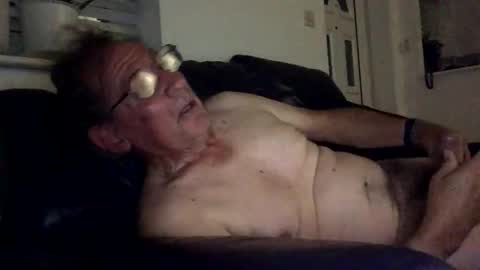 geoff242535 online show from 22, 10, 2025