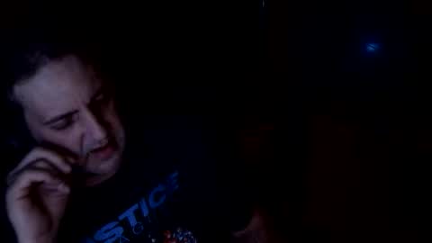 Snapshot of geoffbmn chatting on 26, 4, 2026 geoffbmn online show from 26, 4, 2026