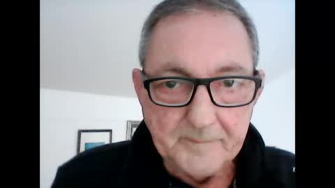 Snapshot of georg1412 chatting on 21, 11, 2025 georg1412 online show from 21, 11, 2025