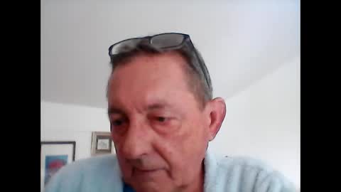 Snapshot of georg1412 chatting on 1, 6, 2026 georg1412 online show from 1, 6, 2026
