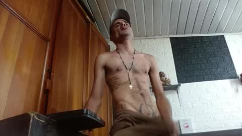 Snapshot of georgepervertscock chatting on 14, 9, 2025 georgepervertscock online show from 14, 9, 2025