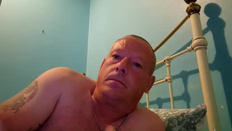 georgia07399017 online show from 20, 9, 2025