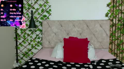 Snapshot of georgia_candy chatting on 28, 4, 2026 georgia_candy online show from 28, 4, 2026