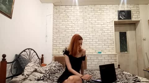 Ellie online show from 5, 4, 2026