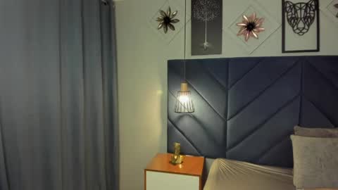 Snapshot of georgina_sensuelle chatting on 25, 4, 2026 Georgina online show from 25, 4, 2026
