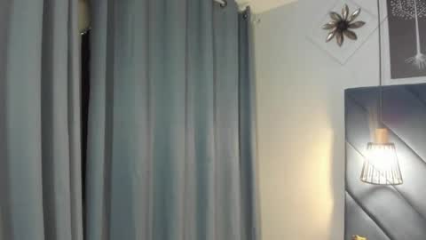 Snapshot of georgina_sensuelle chatting on 30, 4, 2026 Georgina online show from 30, 4, 2026