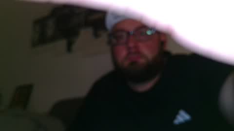 Snapshot of germandick0487 chatting on 12, 7, 2026 Phil online show from 12, 7, 2026
