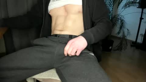 Snapshot of germanmike1997 chatting on 28, 1, 2025 germanmike1997 online show from 28, 1, 2025