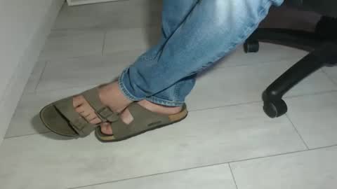 Snapshot of germansolebro chatting on 2, 2, 2026 GermanSoleBro online show from 2, 2, 2026