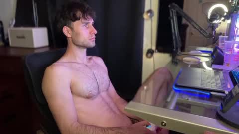 big boy ghost face online show from 6, 11, 2025