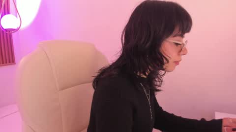 Milaa online show from 11, 4, 2026