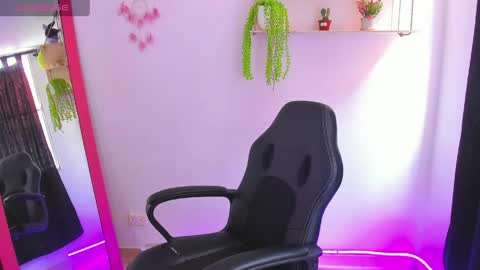 Snapshot of gia_contii chatting on 1, 6, 2026 giaaaa online show from 1, 6, 2026