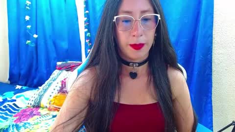 Snapshot of gia_leinn chatting on 18, 4, 2026 Gia online show from 18, 4, 2026