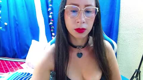 Snapshot of gia_leinn chatting on 21, 4, 2026 Gia online show from 21, 4, 2026
