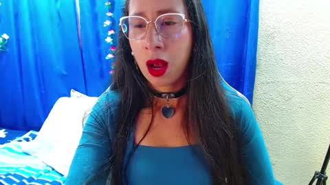 Snapshot of gia_leinn chatting on 24, 4, 2026 Gia online show from 24, 4, 2026