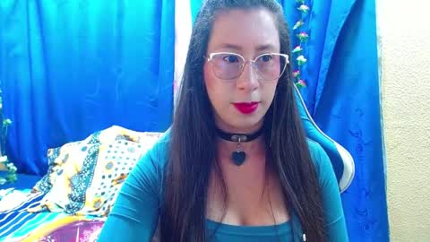 Snapshot of gia_leinn chatting on 9, 5, 2026 Gia online show from 9, 5, 2026