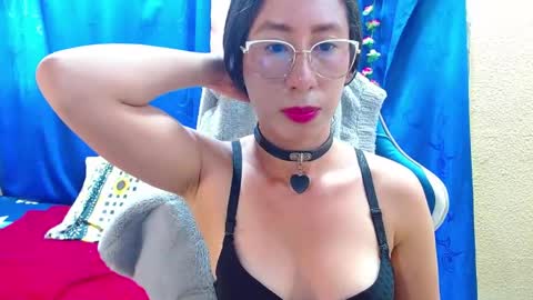 Snapshot of gia_leinn chatting on 14, 5, 2026 Gia online show from 14, 5, 2026