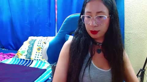 Snapshot of gia_leinn chatting on 16, 5, 2026 Gia online show from 16, 5, 2026