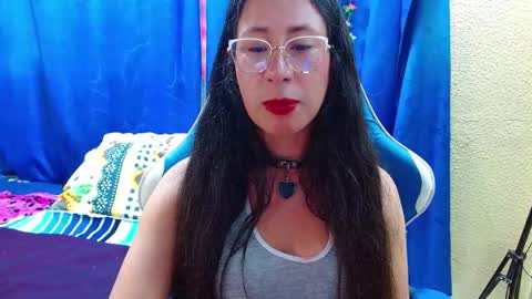 Snapshot of gia_leinn chatting on 16, 5, 2026 Gia online show from 16, 5, 2026