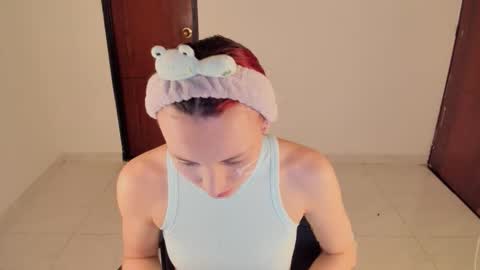 GIA WHITE Independet  online show from 28, 2, 2026