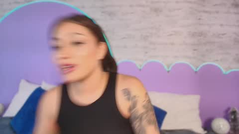 Gia online show from 5, 2, 2026