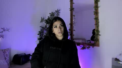 Gia  online show from 30, 9, 2025