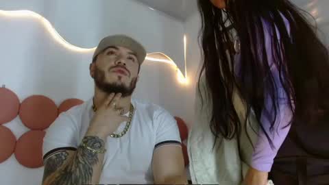 GiannaHott online show from 9, 5, 2026