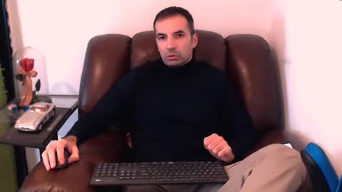 Gianni online show from 16, 12, 2024