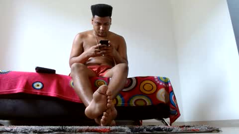 Snapshot of giant_feet chatting on 28, 5, 2026 BOSS online show from 28, 5, 2026