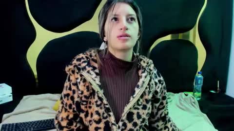 GiaRoussel online show from 20, 10, 2025