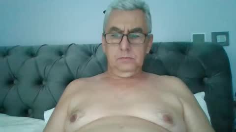 Snapshot of gigi1970 chatting on 14, 9, 2025 gigi1970 online show from 14, 9, 2025