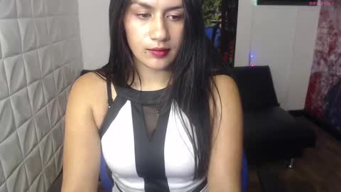 Snapshot of gigi_gilt_ chatting on 26, 2, 2025 Gigi 3 online show from 26, 2, 2025