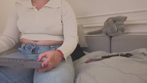 Snapshot of giigii_hadidd chatting on 16, 7, 2026 Giigii Hadid online show from 16, 7, 2026