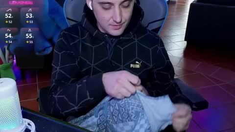 Snapshot of gil_gamesh2nd chatting on 2, 2, 2026 Mirko online show from 2, 2, 2026